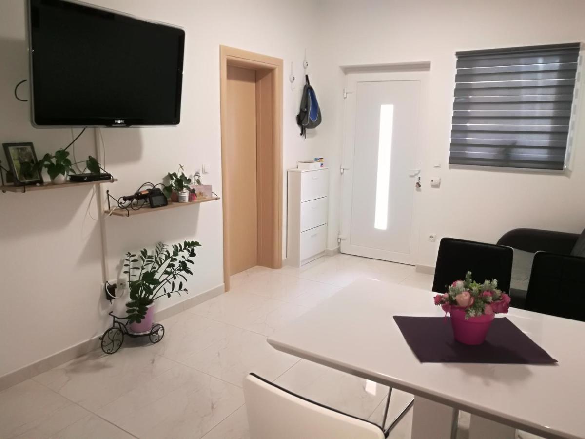 Roberto Apartment Bacina Zewnętrze zdjęcie